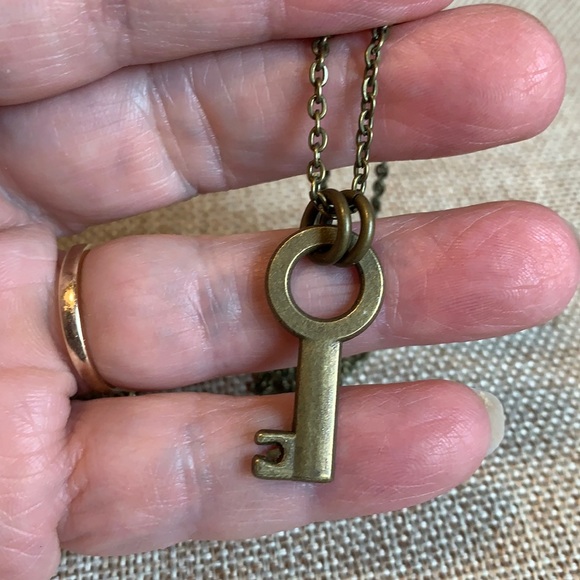 Key Necklace New Handmade New One of a kind - Picture 2 of 7